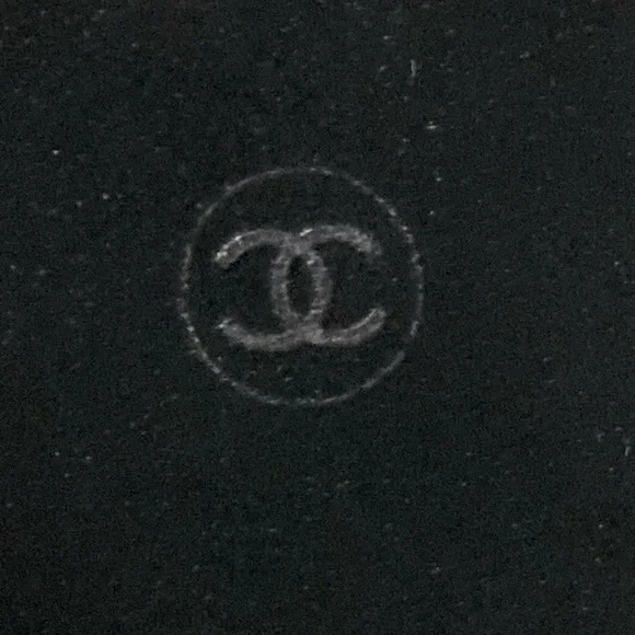 CHANEL Miroir Double Facettes in Black and Gold